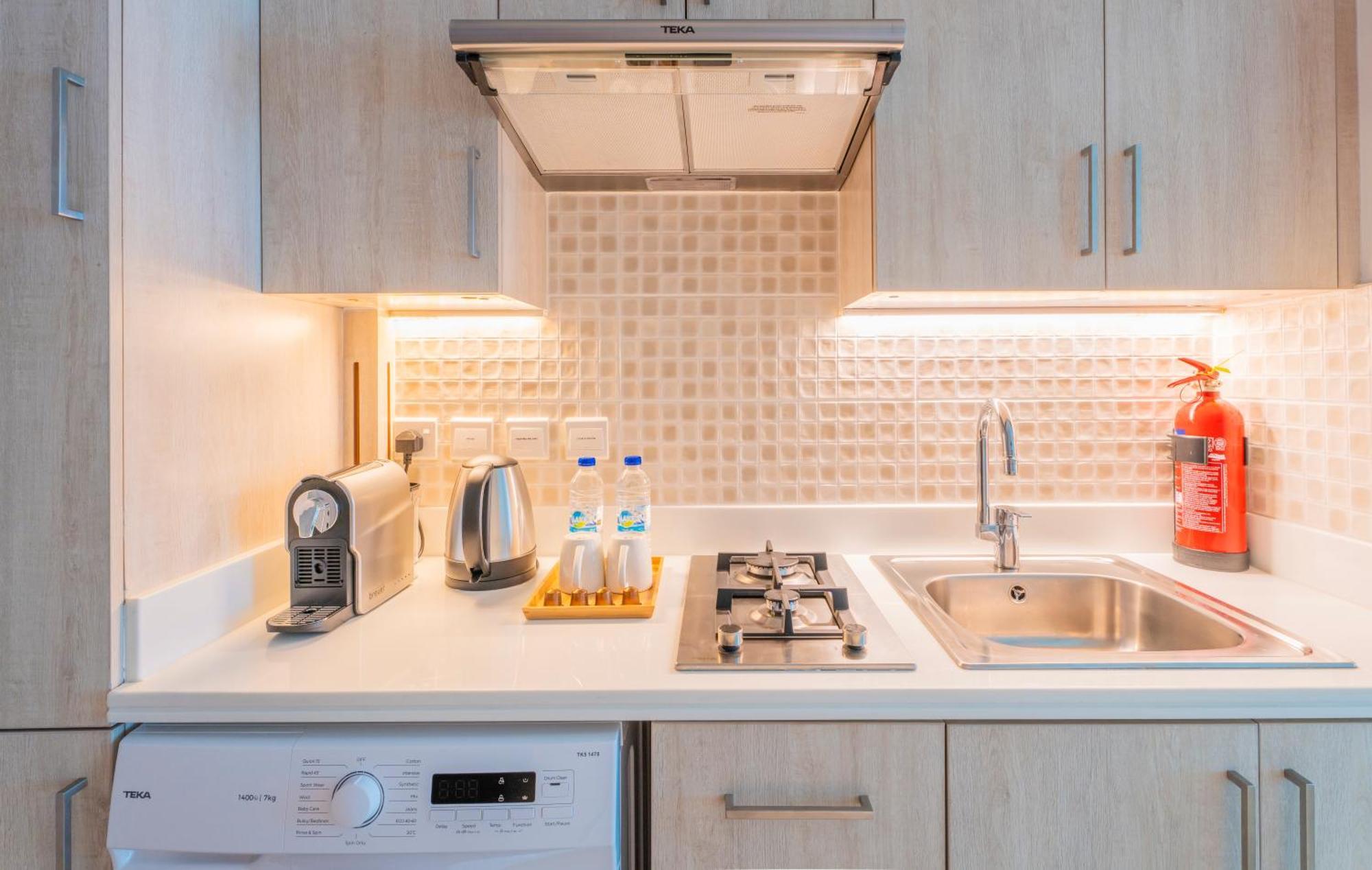 Appartement With Pool And Private Access On Palm Jumeirah Dubai